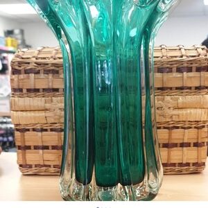 Murano Emerald Green Bullicante Glass Vase